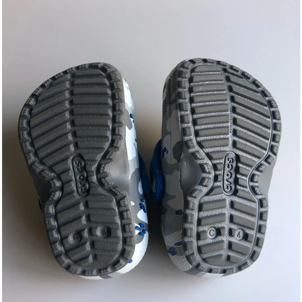 Crocs Kids Classic Lined Clog Size: C4